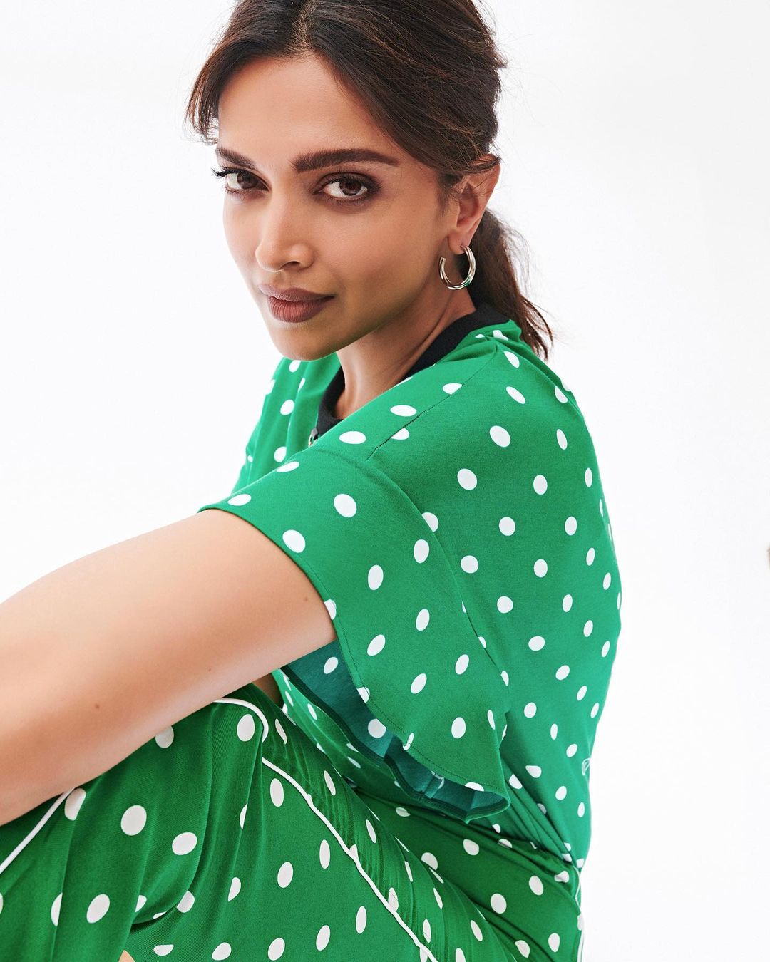 Deepika shows her glam side in green polka-dotted jumpsuit