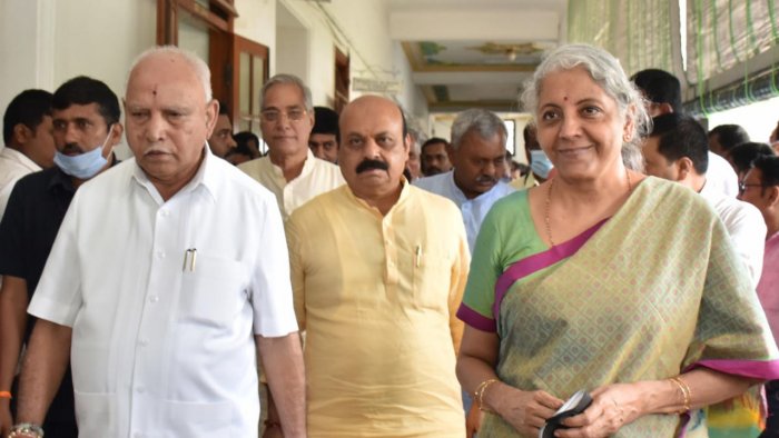 nirmala sitharaman with yeddyurappa