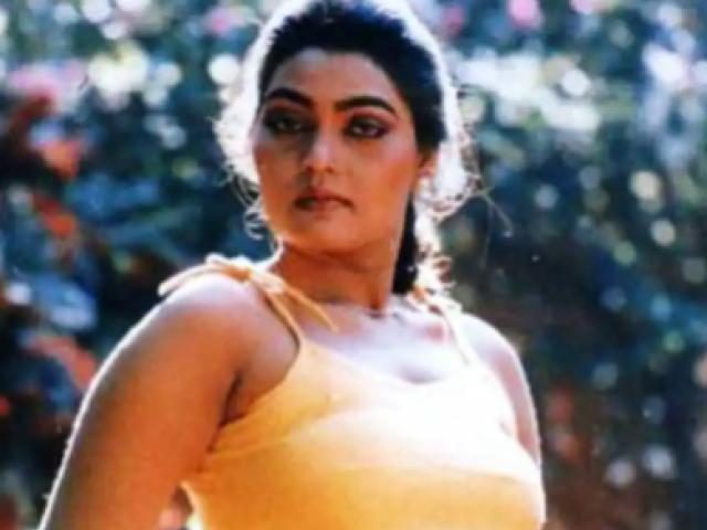 silk smitha rare picture