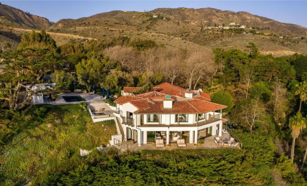 kim k malibu mansion