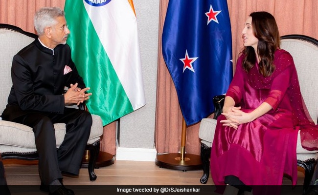 jaishankar with jacinda ardern