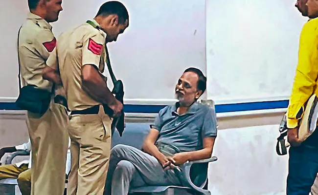 Satyendar Jain in Tihar jail