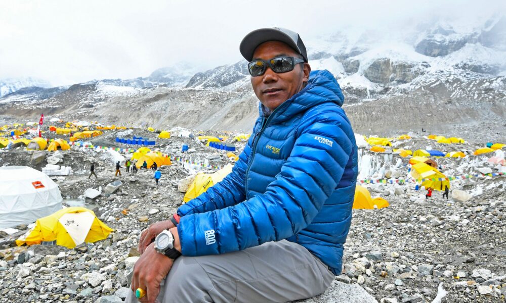 Kami Sherpa scales Mt. Everest for a record 27th time