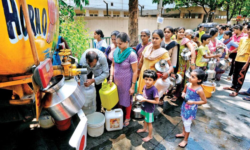 Parts of Mumbai to face water cuts during weekend