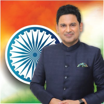 manoj muntashir