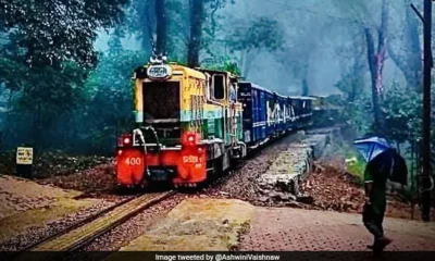 Maha: Passengers unharmed as Matheran toy train derails