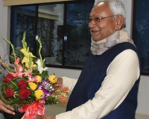 Nitish Kumar likely to form new govt with BJP’s support next week