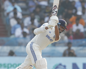 1st Test: Jaiswal’s blazing 76 leads India’s charge after spinners bowl out England for 246 (ld)