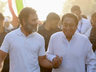 Kamal Nath spoke to Rahul Gandhi over phone: Congress leader