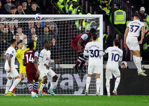 Premier League: Bowen, Zouma combine to secure point against Tottenham