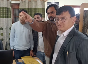 Preparations for Lok Sabha elections reviewed in J&K's Baramulla