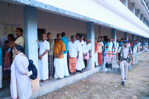 Kerala records healthy voter turnout amid scorching heat