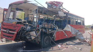 5 killed, 41 injured in ST bus-truck crash on Nashik highway (Lead)