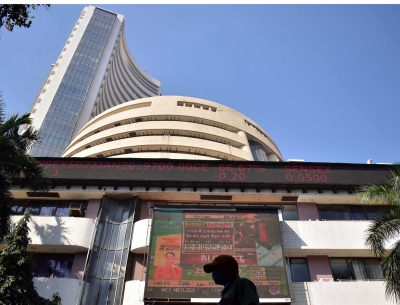 IT stocks lead Sensex plunge of more than 600 points