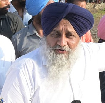 Sukhbir Badal accuses Punjab CM of insulting Bhagat Singh