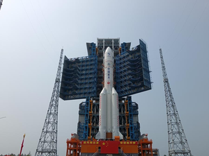 China to launch Chang'e-6 lunar probe to Moon's far side on Friday