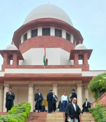SC issues notice for contempt proceedings to two NCDRC members