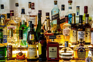 Gurugram: Govt earns Rs 1756 crore from liquor shop auction