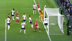 Euro 2024: Hjulmand stunner cancels out Kane goal as Denmark hold England 1-1