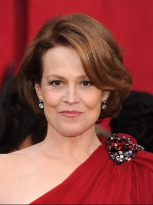 Sigourney Weaver to be feted with honorary Golden Lion at Venice Film Festival