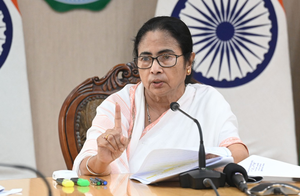 Mamata Banerjee might attend Niti Aayog meeting in Delhi on June 27