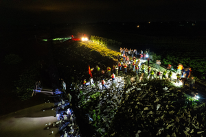 Over 3,800 evacuated after dike breach in China (Ld)