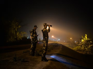 BSF foils infiltration bid along Indo-B'desh border in Bengal