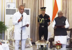 MP cabinet expansion: Ex-Cong leader Ramniwas Rawat takes oath as minister