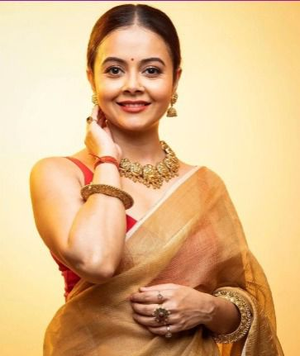 Devoleena reveals how she resolved her confusion over playing goddess in 'Chhathi Maiyya Ki Bitiya'