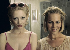 Judy Greer, Julie Benz talks about fashion they kept from ‘Jawbreaker’