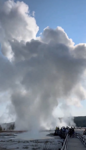 Hydrothermal explosion in US Yellowstone National Park damages boardwalk