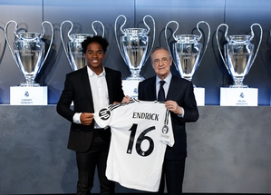 Football: Real Madrid unveil Brazilian sensation Endrick; signs six-year contract