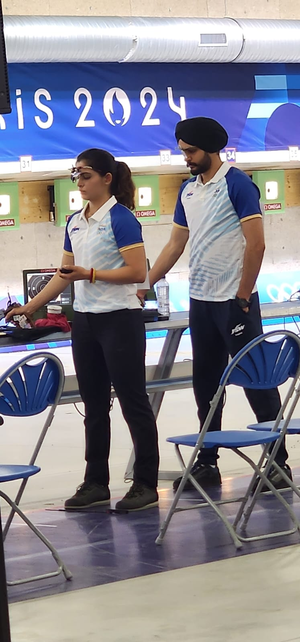 Paris Olympics: Manu-Sarabjot duo qualifies for 10m Air Pistol Mixed Team bronze-medal match