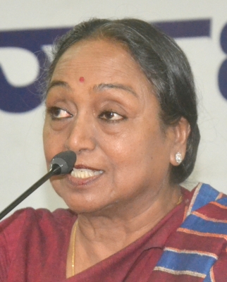 Meira Kumar criticises Nitish Kumar still demanding special status of Bihar