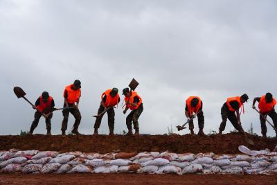 China issues alerts for mountain torrents