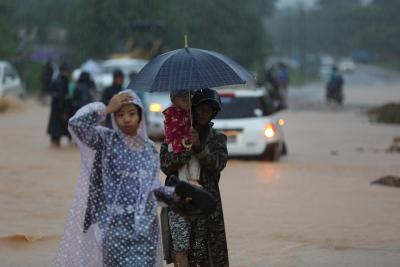 Water level of major rivers in Myanmar exceeds warning mark amid heavy rains