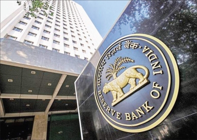 Minor disruptions only in 10 Indian banks due to Microsoft global
 outage, says RBI