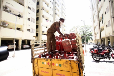 Number of LPG consumers in India surge by 125 per cent in last 10 years