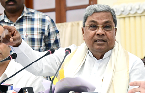 Another complaint against CM Siddaramaiah filed in K'taka Governor's office