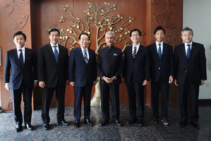 Japanese Parliamentary delegation calls on EAM Jaishankar