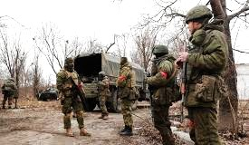 24 Ukrainian soldiers surrender in Kursk